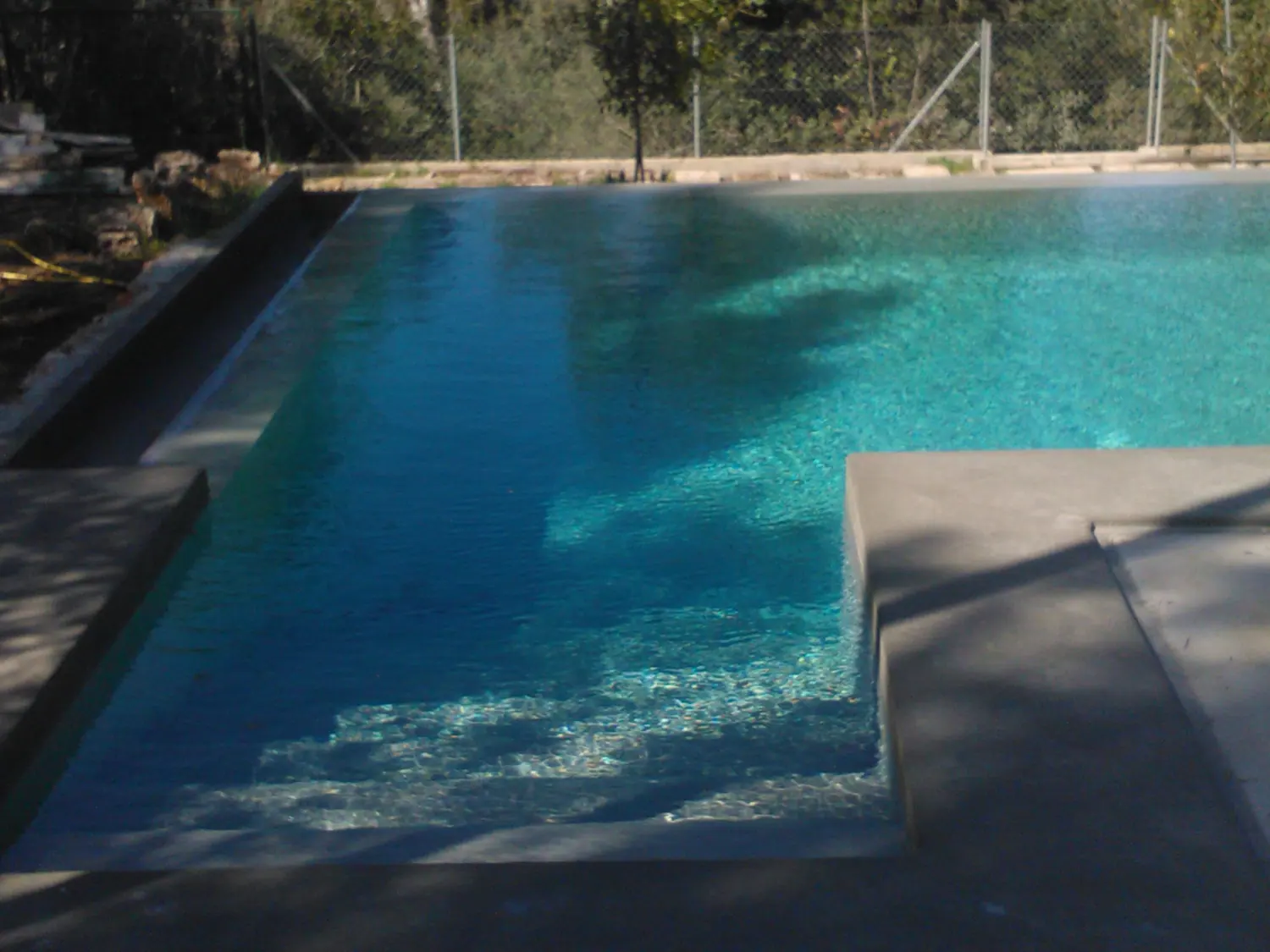 Piscina construida por Bosch Gomila